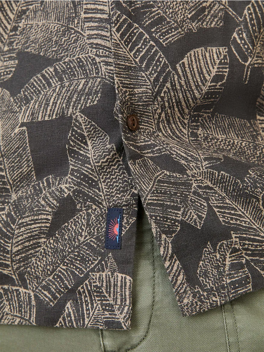 Faherty Brand Short-Sleeve Breeze Camp Shirt in Graphite Rainforest